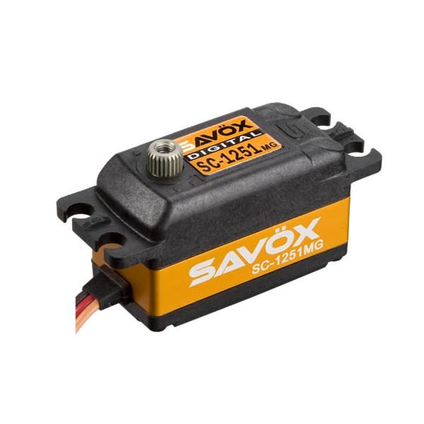 SAVOX SC-1251MG Low profile 7Kg (Metal gear)